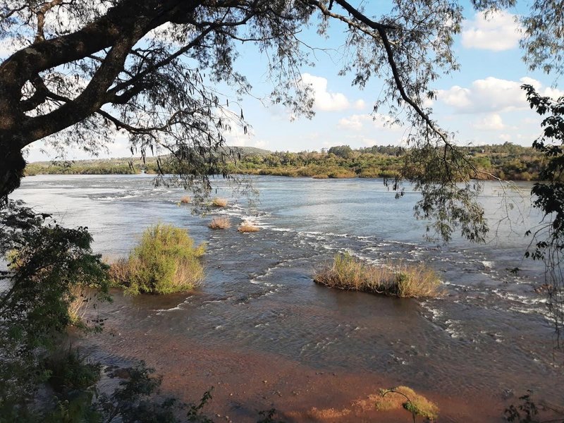 CORREDERAS EN EL RÍO URUGUAY